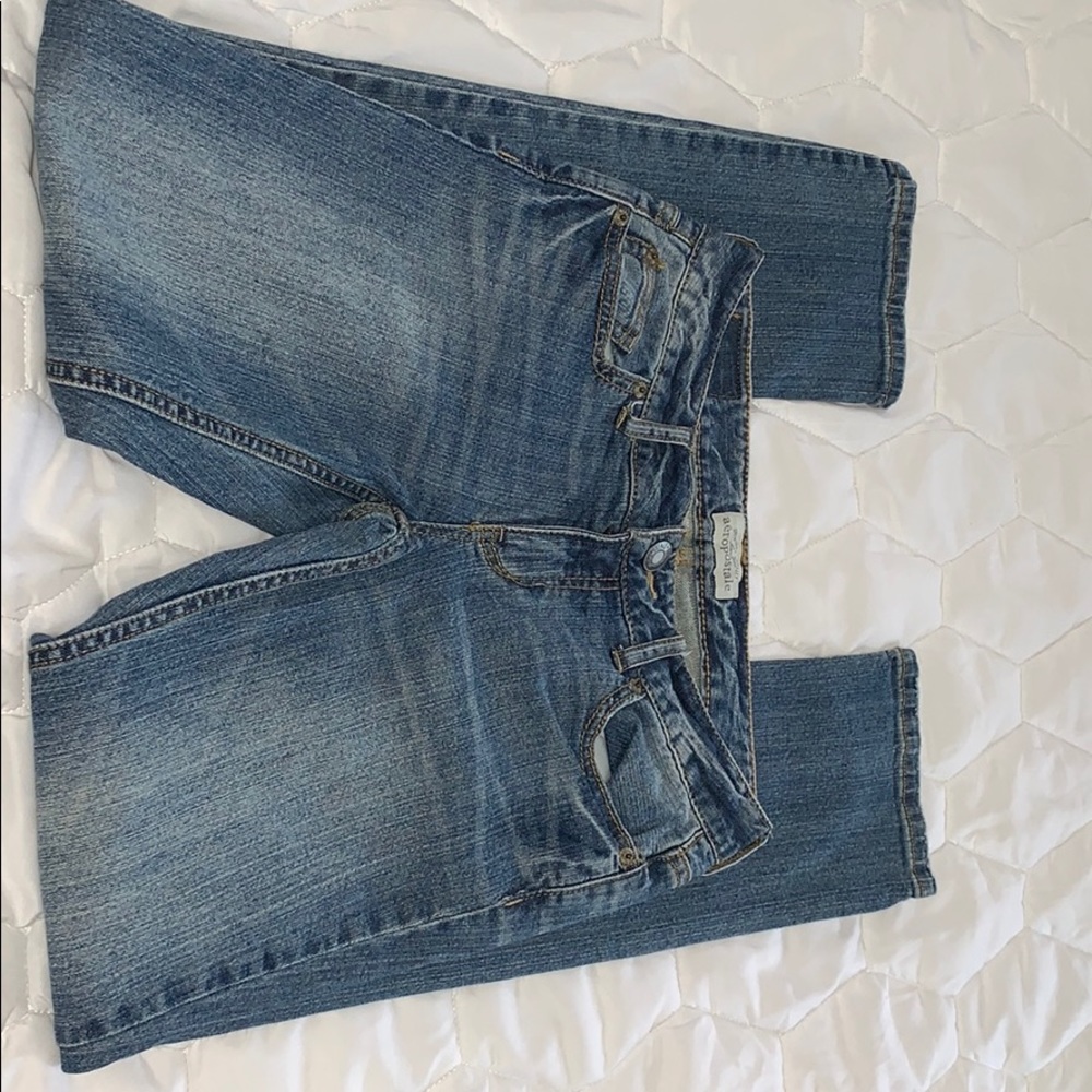 Blue skinny jeans